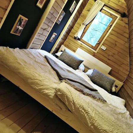 Tolgyes Menedek Villa